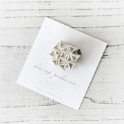 白井隆仁｜アクセサリー｜花ブローチ-02